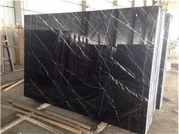 Nero Marquina fekete márvány