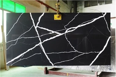 Nero Marquina Quartz Slab