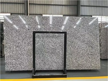Spray White Granite